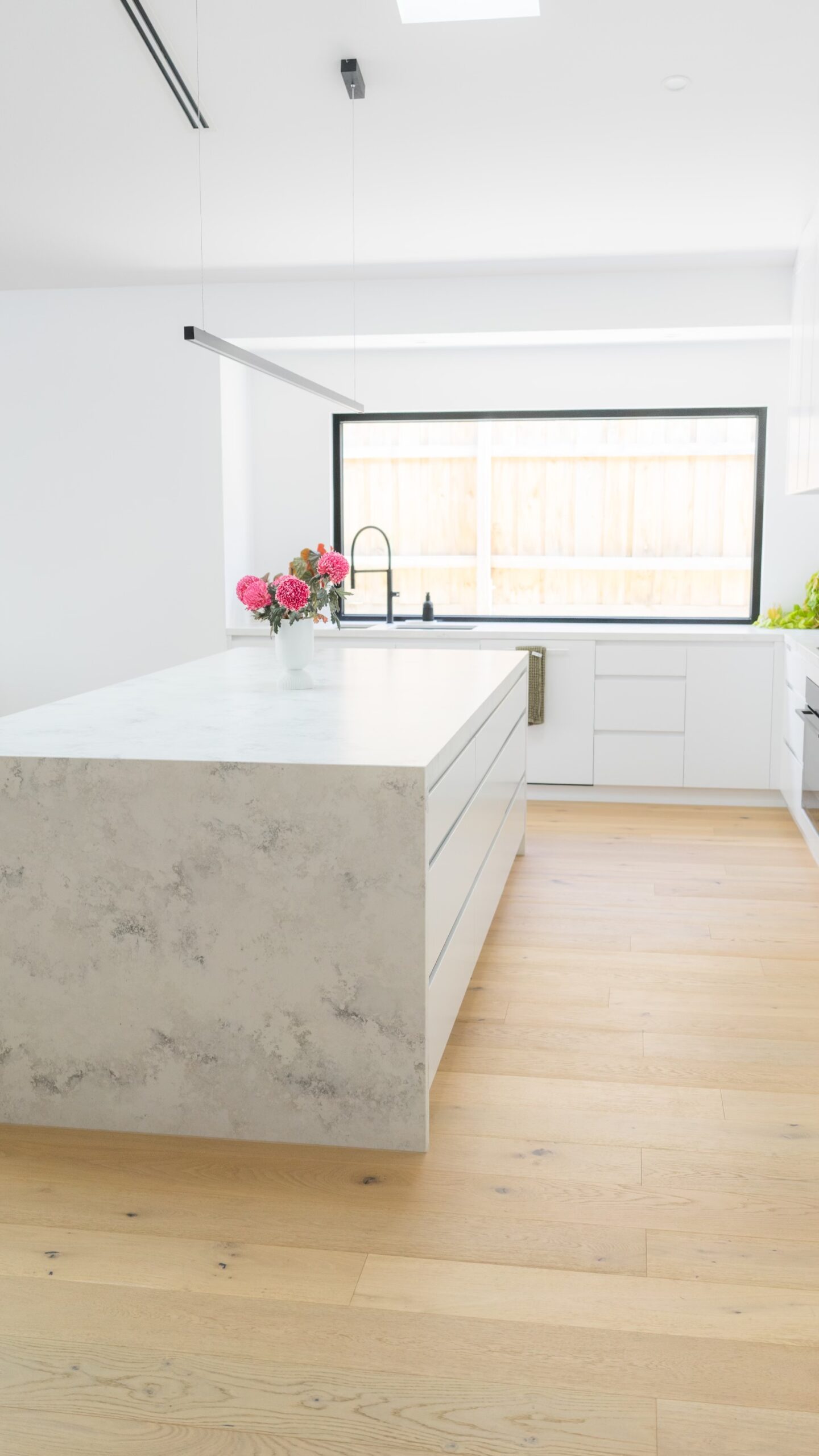 Lux Cabinets - Melbourne Kitchen and Bathroom Design