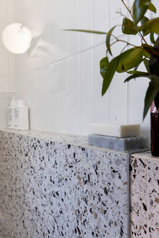 Bespoke_Bathrooms Shelf