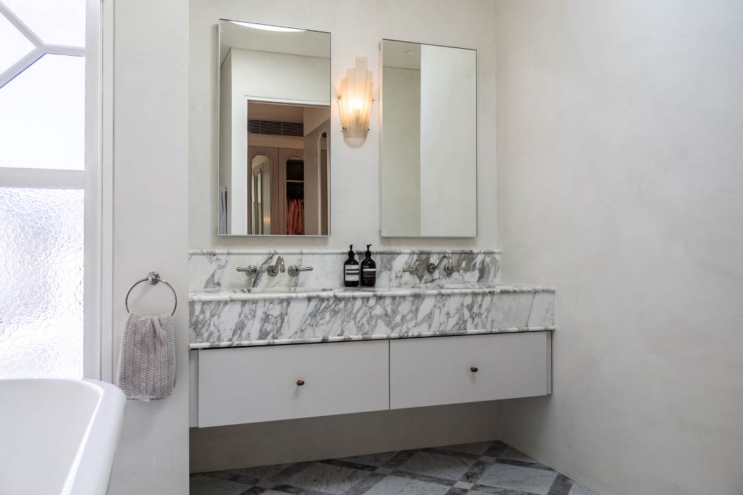 Applied Joinery Bathroom