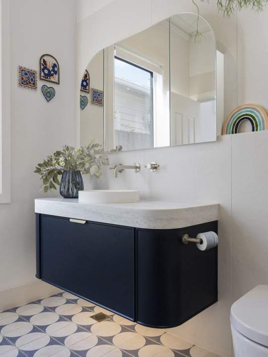 Bespoke_Bathrooms Shelf