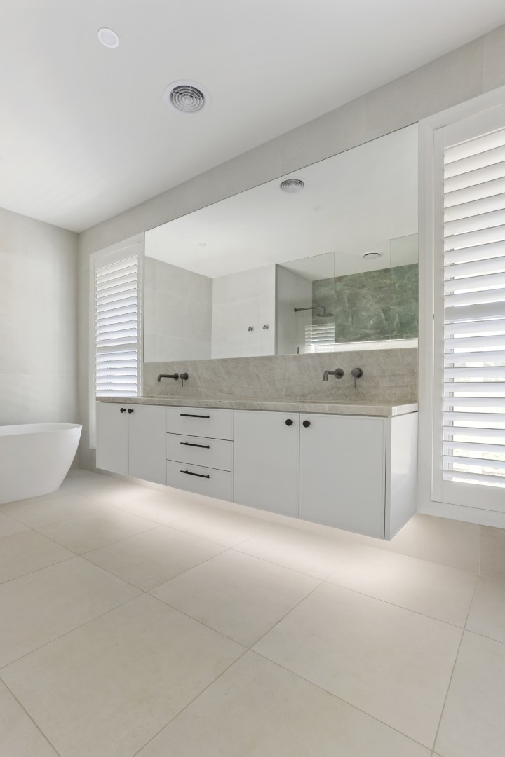 _CH58507 EliteJoineryBallarat_MarbleBench