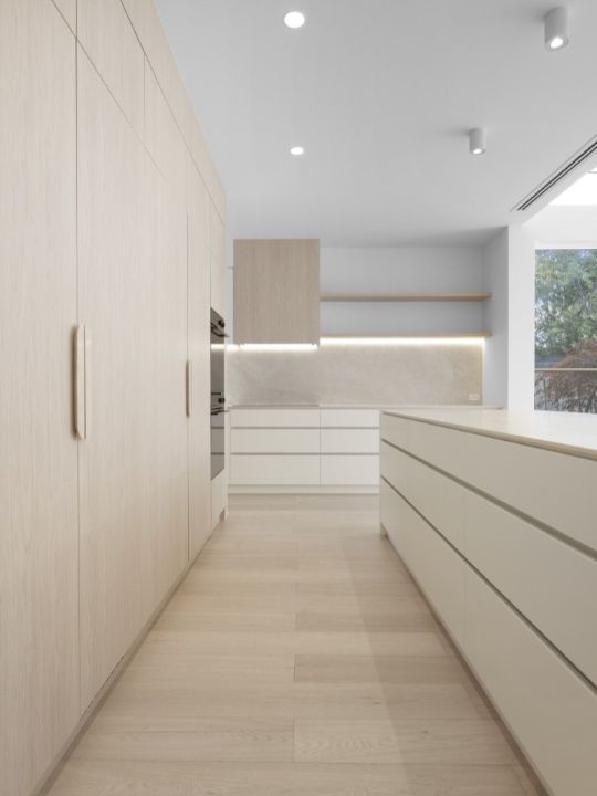 UrbanCraftJoinery_Cabinets Paul_Pace_Cabinets Walk In Melbourne
