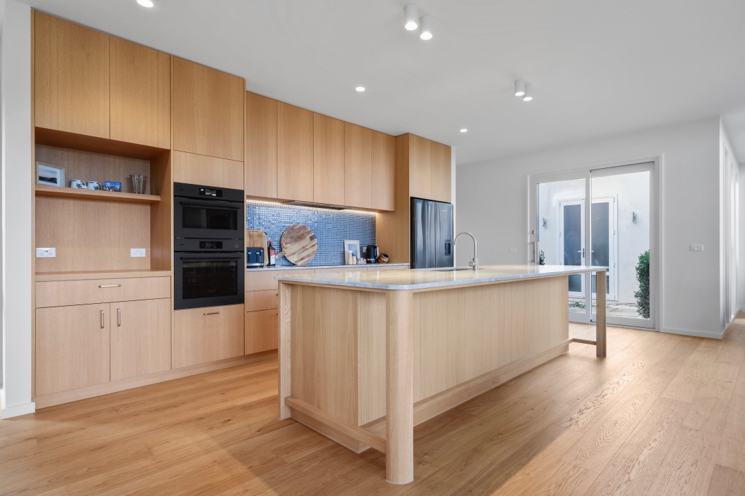 ADTCABINETSWOODKITCHENCABINETS ThorCab Joinery_Kitchen_Bathroom_Melbourne