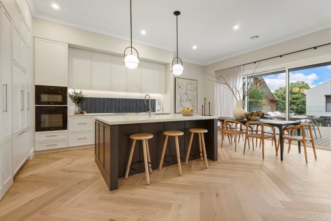 Masterpiece Cabinetry - Full Kitchen Masterpiece Cabinetry