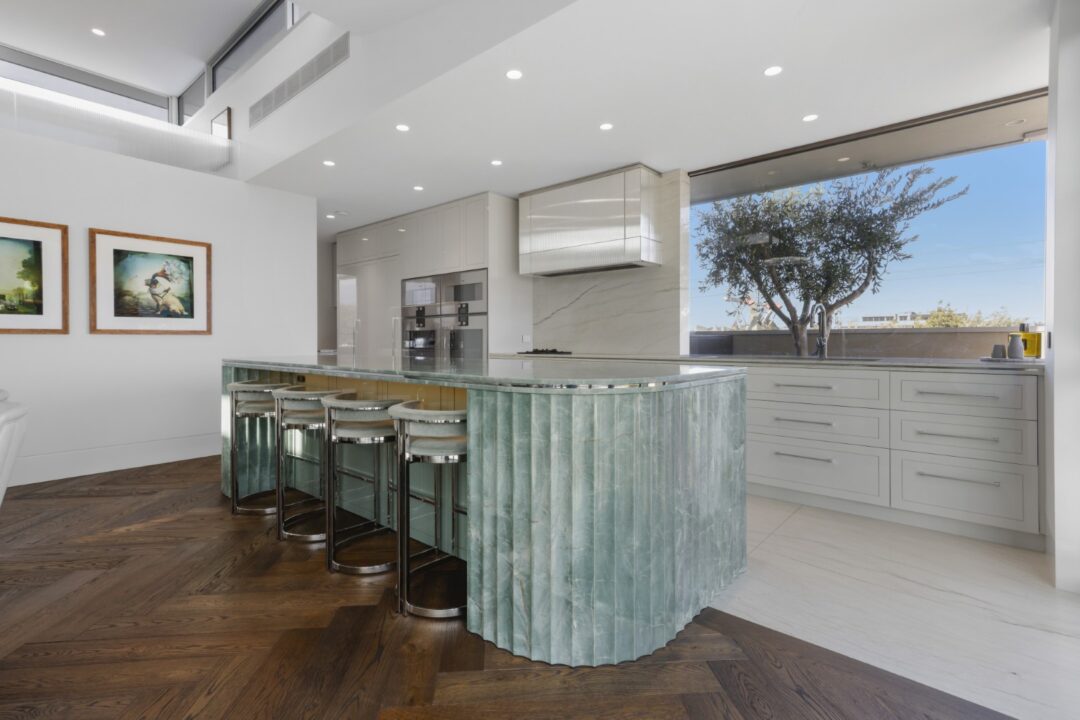 Vicstone Project 1